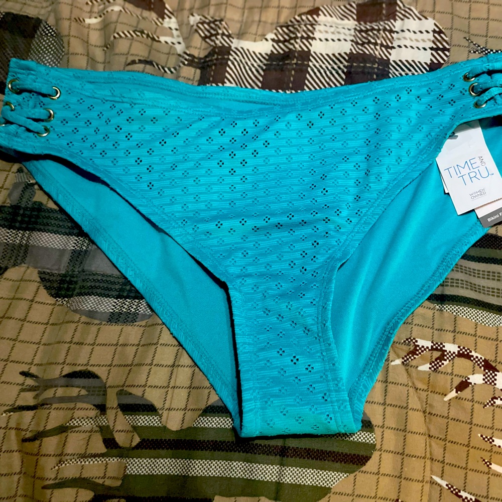 Brand new bikini bottoms size xl